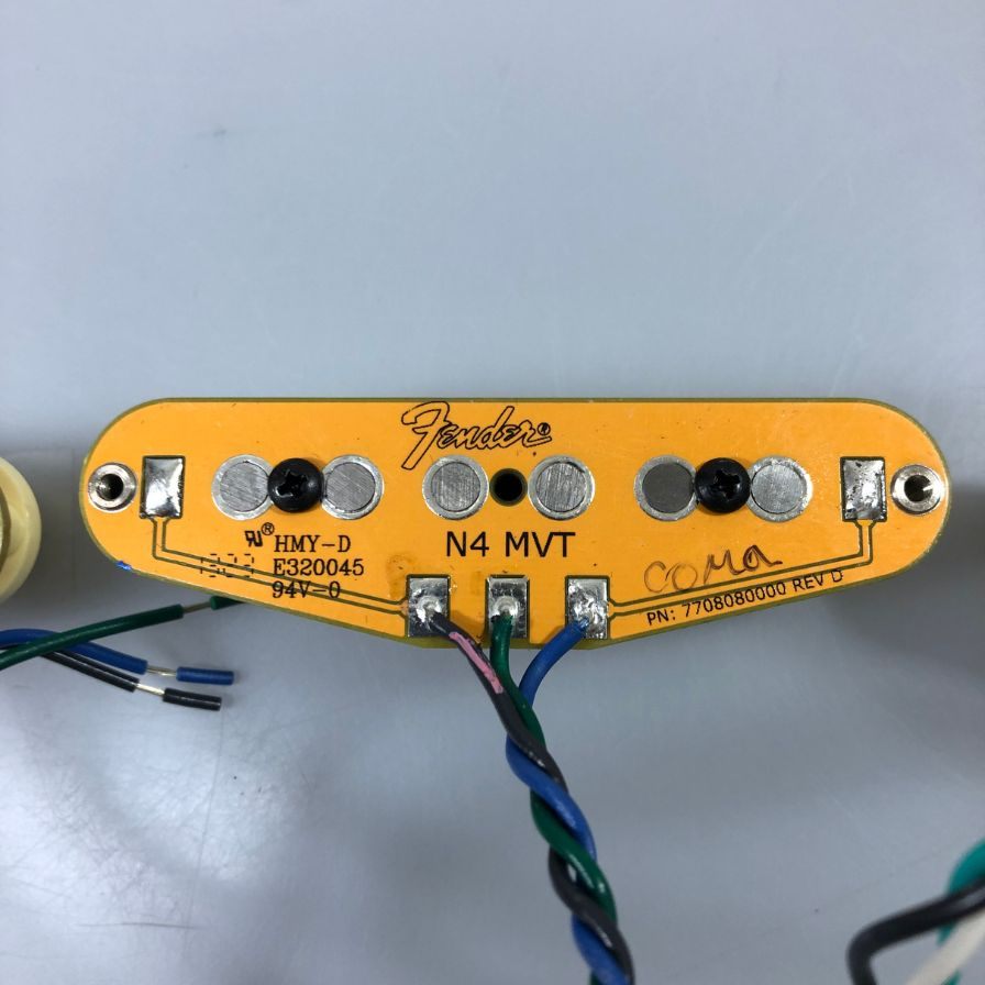 フェンダー ウルトラノイズレス ホット ストラトキャスター ピックアップ Custom ML Ultra Noiseless【AFB55】【中古】