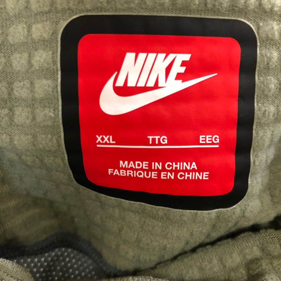 極美品◆ナイキ テック トップス カーキ メンズ サイズXXL HV1406-320 NIKE 【AFB4】