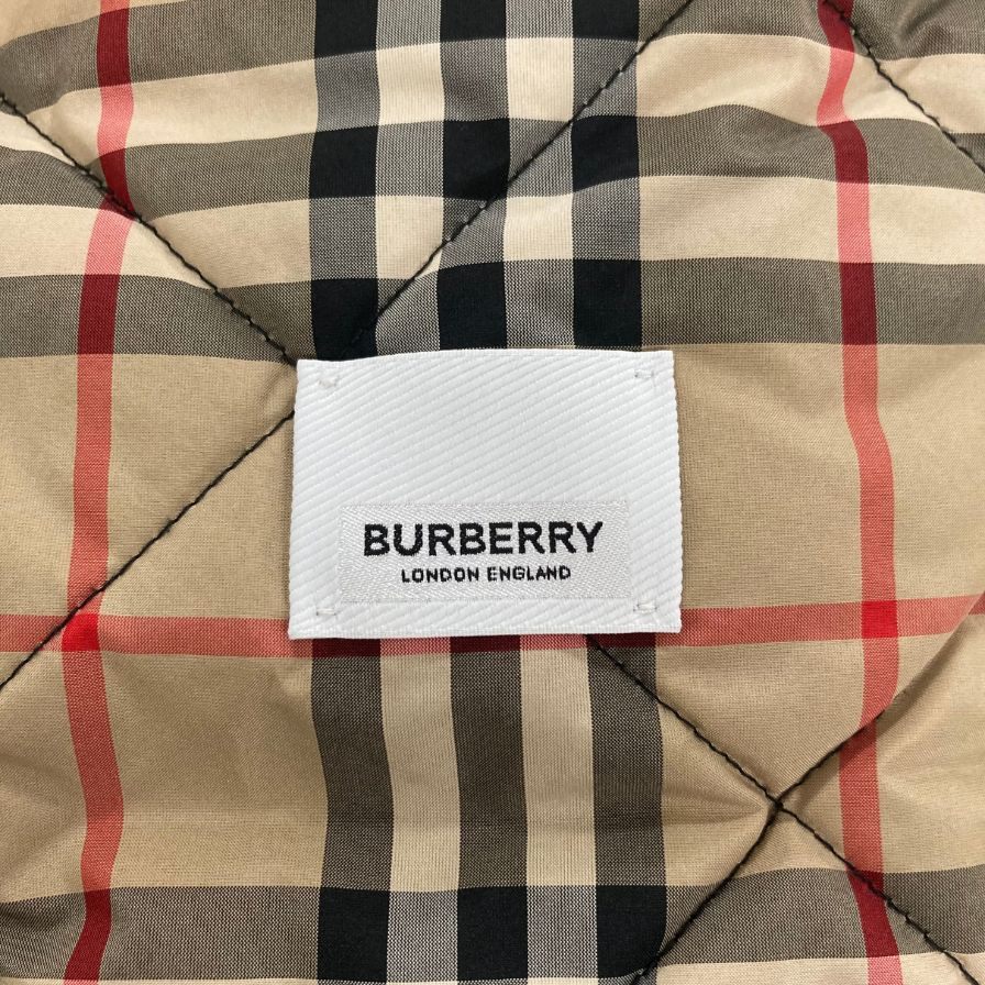 美品◆バーバリー ロンドン フードコート キルティング ノバチェック キッズ サイズ6Y 116cm ブラック BURBERRY LONDON 【AFB36】