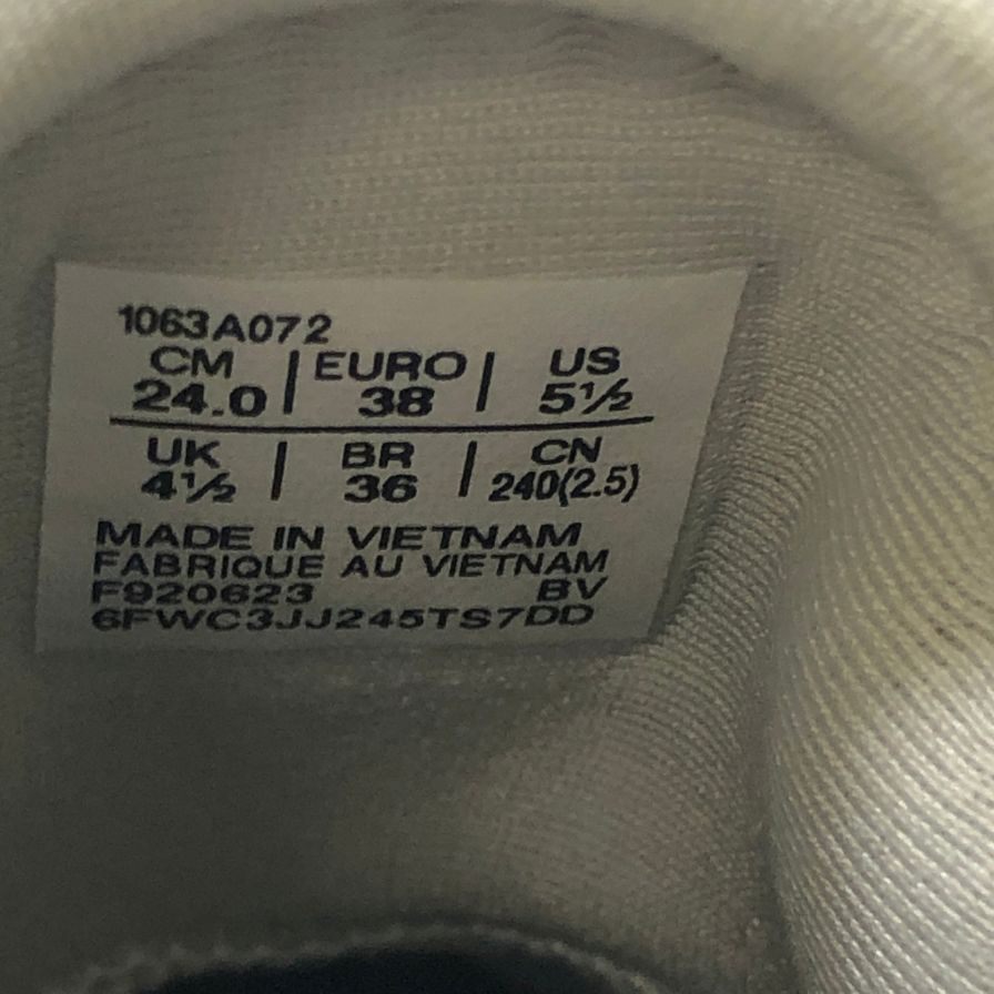 アシックス スニーカー バッシュ GLIDE NOVA FF２ホワイト レディース サイズ24 ASICS【AFD2】【中古】