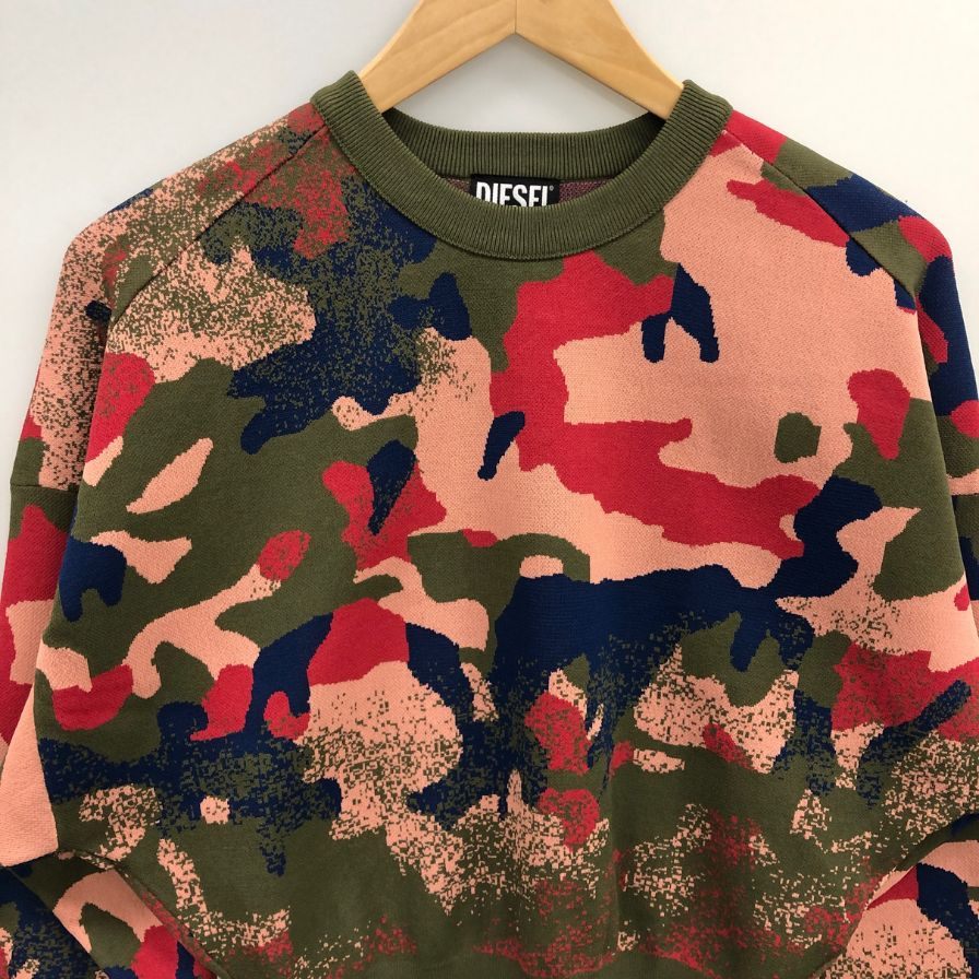 極美品◆ディーゼル ロングスリーブニット カモフラ柄 クロップド丈 レディース サイズXS DIESEL 【AFB5】