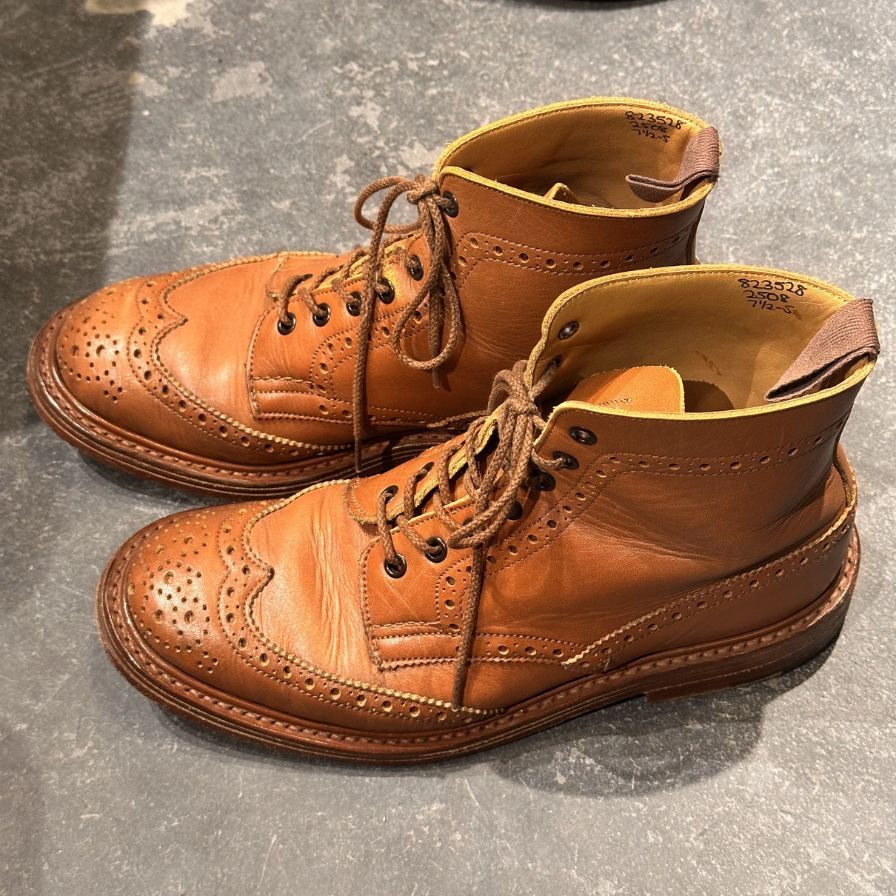 トリッカーズ カントリーブーツ 2508 ウイングチップ カーフ ブラウン サイズUK7.5 メンズ Tricker`s ブーツ 約26.0cm【LA】【中古】