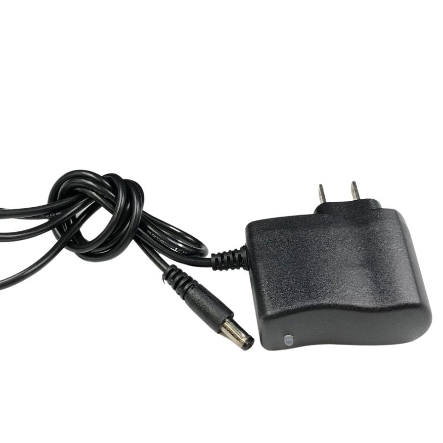 アルマンド ブリニャック アタッシュケース LEDライト付属 3本入り ARMAND DE BRIGNAC【AFE10】【中古】