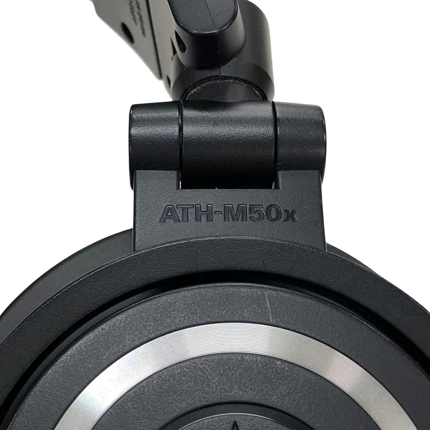 オーディオテクニカ ワイヤレスヘッドフォン  ATH-M50xBT2 Bluetooth ブラック×シルバー AUDIO TECHNICA【AFI28】【中古】