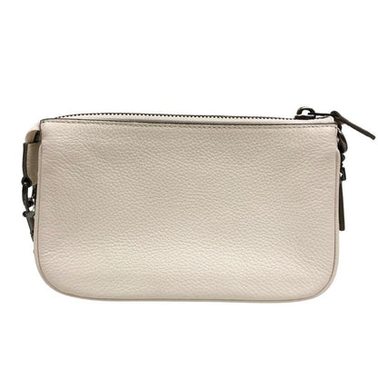 コーチ チェーン ミニ スタッズ ハンドバッグ ポーチ ホワイト COACH【AFE10】