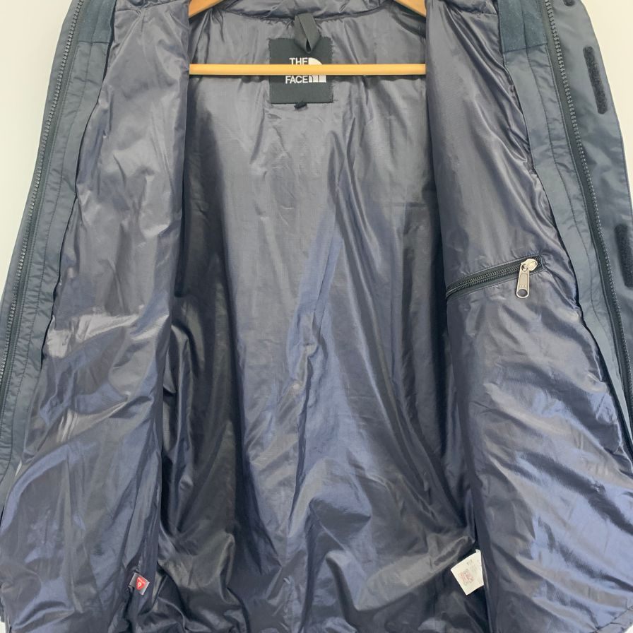 中古◆ノースフェイス NP61207 ナイロンフーディー ブルゾン ブラック サイズS NORTHFACE 【AFA18】