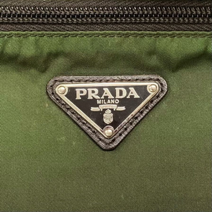 プラダ セカンドバッグ 三角ロゴ ナイロン×レザー カーキ PRADA