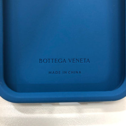 ボッテガヴェネタ iPhoneケース iPhone15Pro ラバー イントレチャート ブルー系 BOTTEGA VENETA【AFI10】【中古】