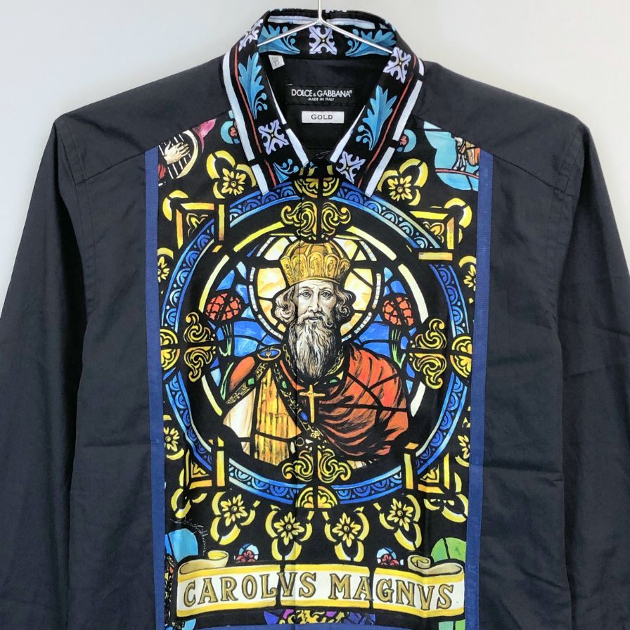 美品◆ドルチェ&ガッバーナ ゴールド ロングスリーブシャツ グラフィック CAROLVS MAGNVS メンズ サイズ37 DOLCE&GABBANA 【AFB1】