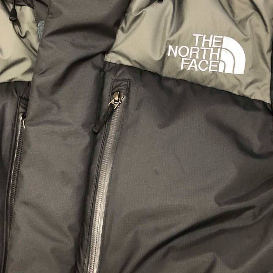 中古◆ザノースフェイス ダウンジャケット バルトロライトジャケット ND92551 メンズ サイズM ブラック×グレー THE NORTH FACE 【AFA13】