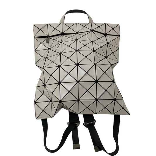 バオバオ イッセイミヤケ フラットパック リュックサック BB81-AG691 ホワイト ブラック BAO BAO ISSEY MIYAKE【AFE3】