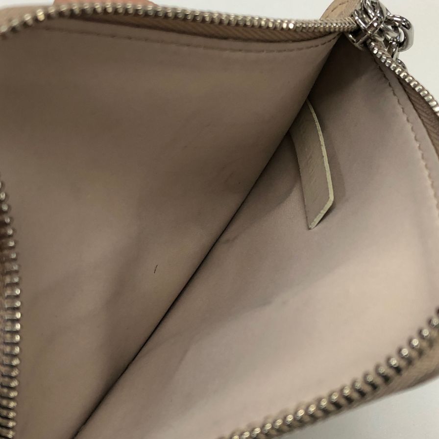 メゾンマルジェラ コンパクトウォレット コインケース 4ステッチ カーフレザー グレージュ ユニセックス Maison Margiela【AFI5】【中古】