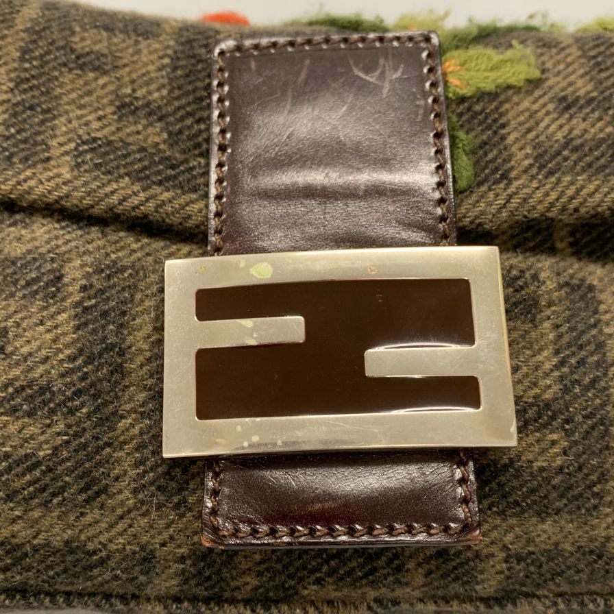 フェンディ ズッカ マンマバケット ウール ショルダーバッグ 花柄刺繍 グリーン系 FENDI【AFE9】