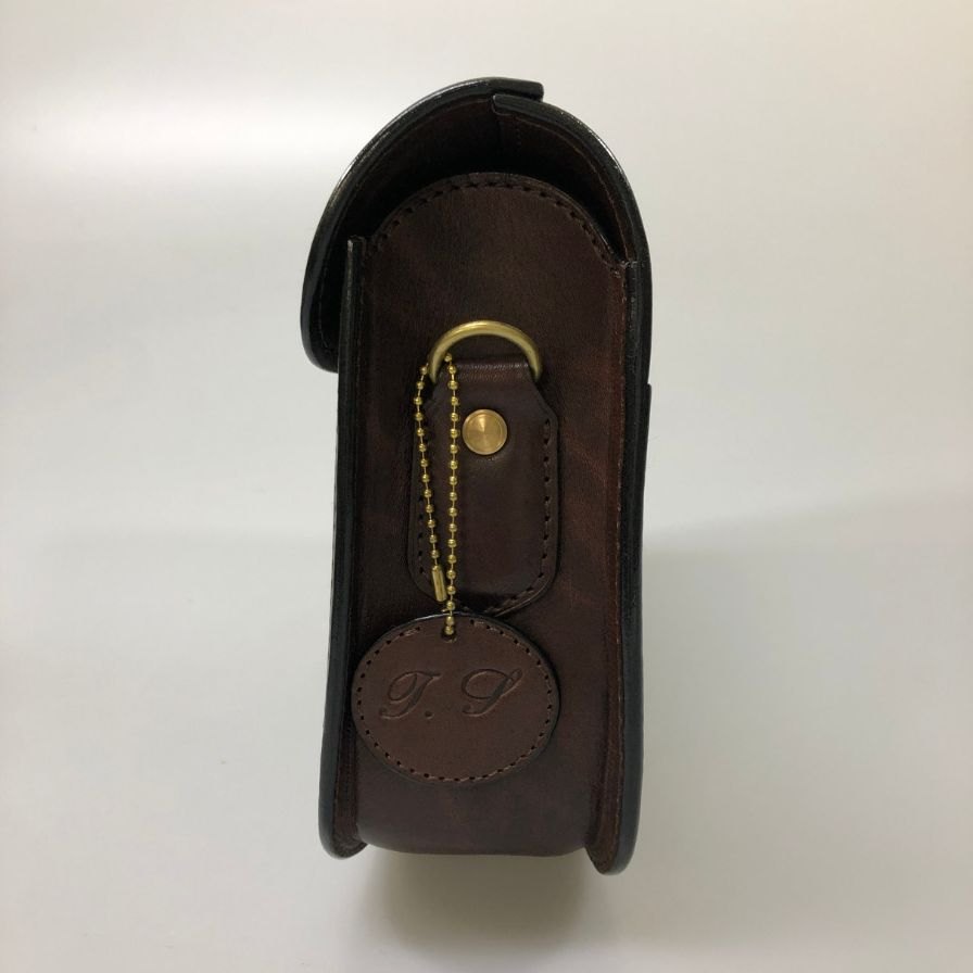 イタガキ ショルダーバッグ サドル型 ドイツレザー ダークブラウン ITAGAKI【AFE9】