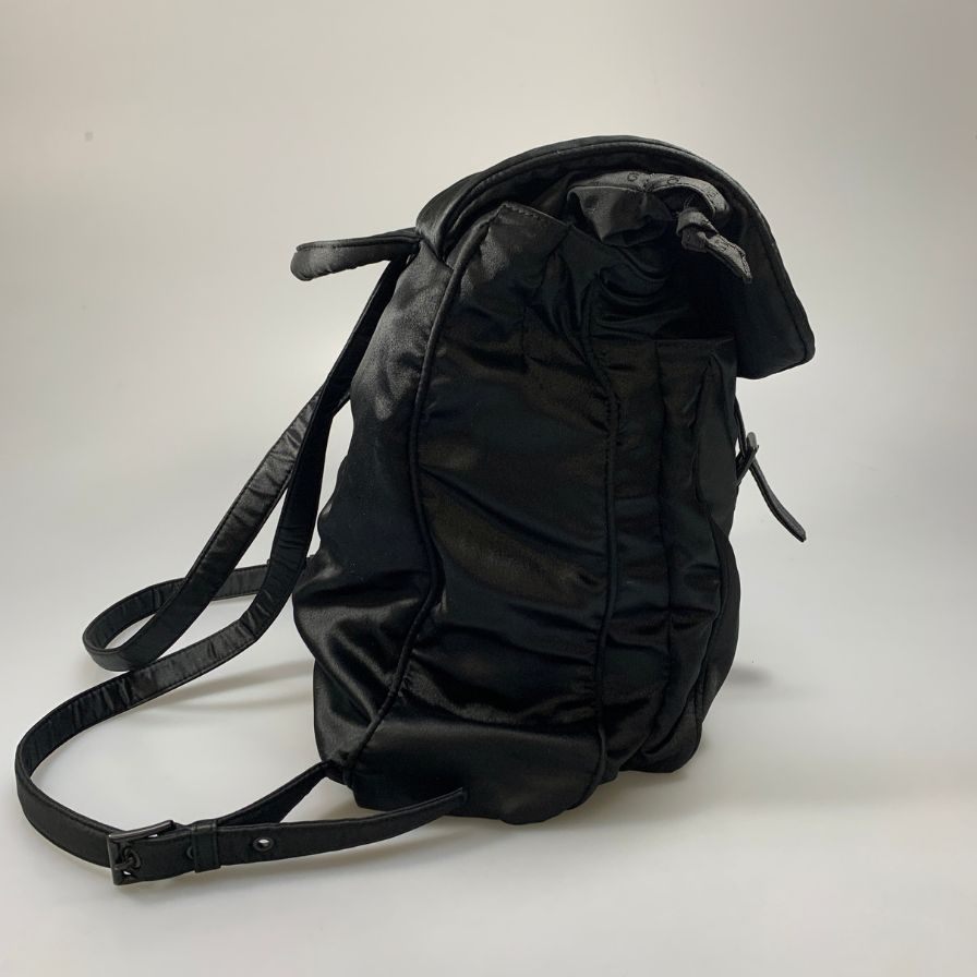 ジョルジオアルマーニ ル コレツィオーニ リュック フラップ バックパック ナイロンキャンバス ブラック ユニセックス GIORGIO ARMANI【AFE4】
