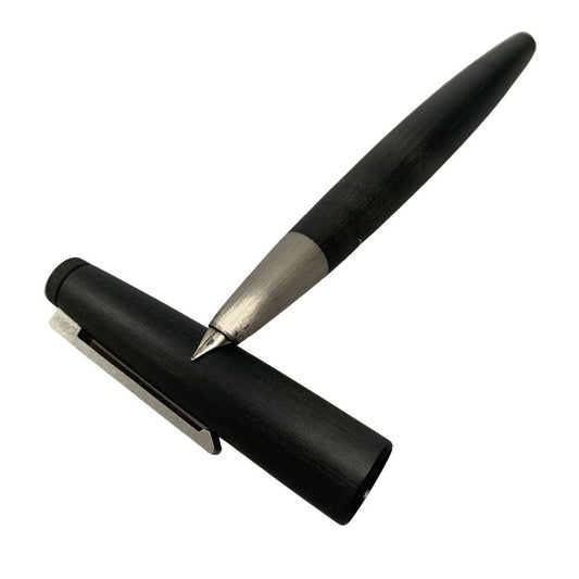 美品◆ラミー 万年筆 2000 ブラック LAMY【AFI18】