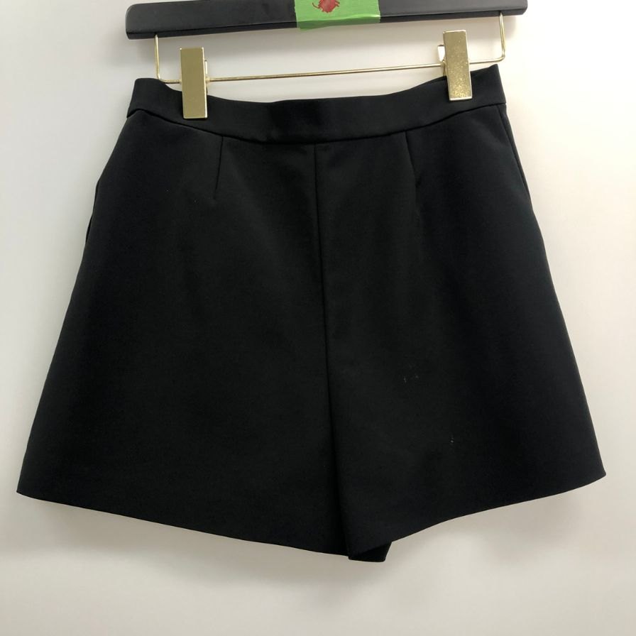 フォクシーニューヨーク 30748 リトルタックパンツ ショート丈 レディース ブラック サイズ38 FOXEY NEW YORK 【AFB20】