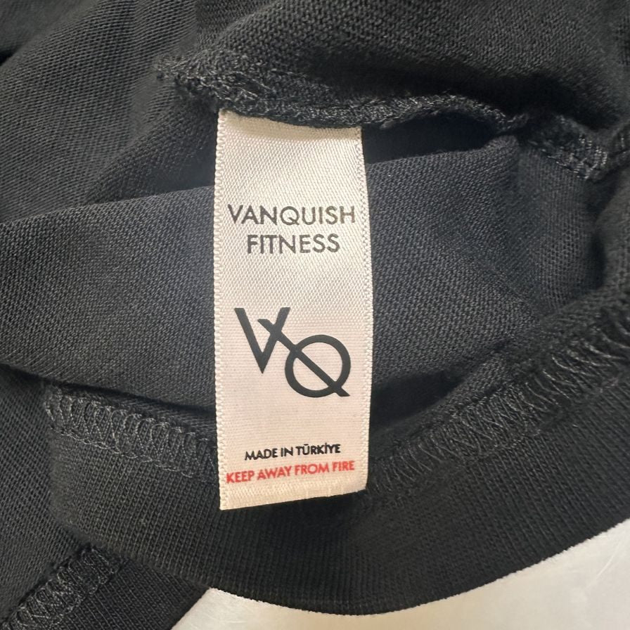 極美品◆ヴァンキッシュフィットネス Tシャツ ブラック メンズ サイズS VANQUISH 【AFB25】