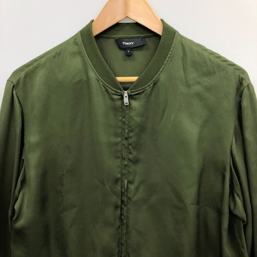 中古◆セオリー ナイロンブルゾン カーキ サイズS レディース theory 【AFB8】
