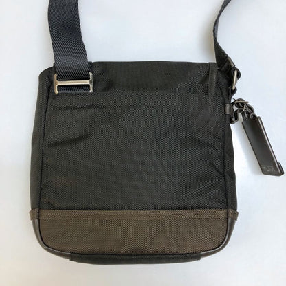 トゥミ ミニショルダーバッグ マグネット式フラップ メンズ ダークブラウン TUMI【AFE6】