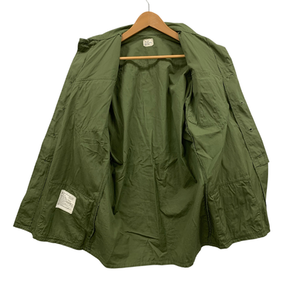 中古◆アメリカ軍 ジャングルファティーグジャケット 60年代後期 グリーン メンズ サイズMEDIUM-SHORT U.S. Army 【AFB12】