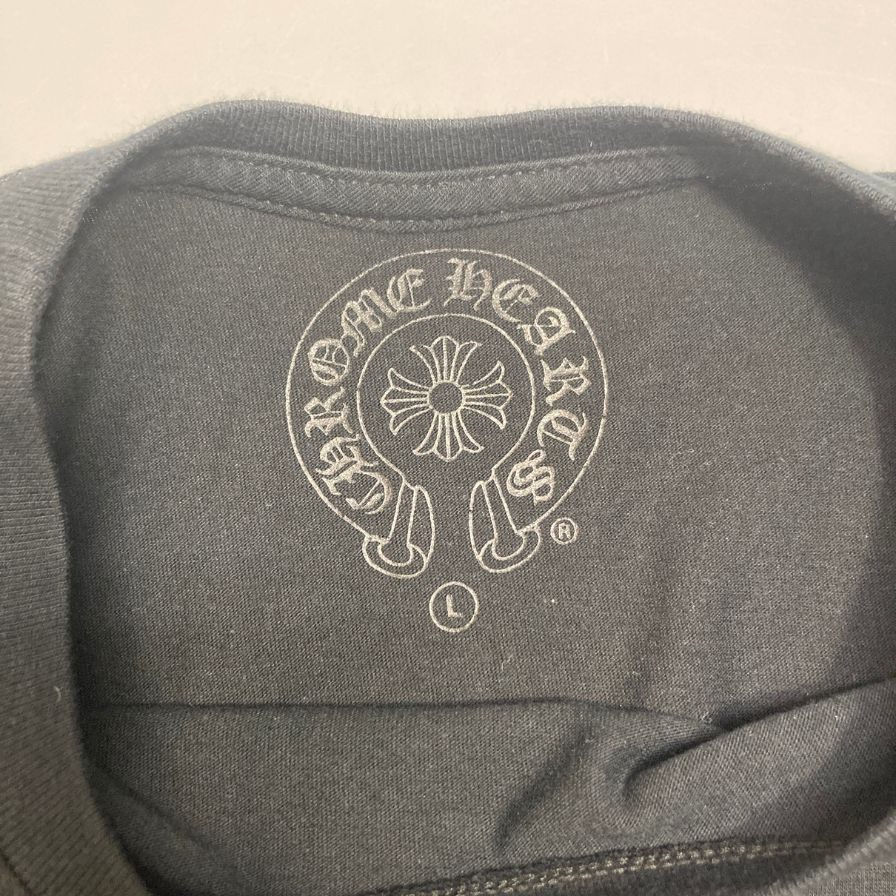 美品◆クロムハーツ Tシャツ ポケットT 胸元ロゴ 星柄 ブラック サイズL メンズ CHROME HEARTS 【AFB38】