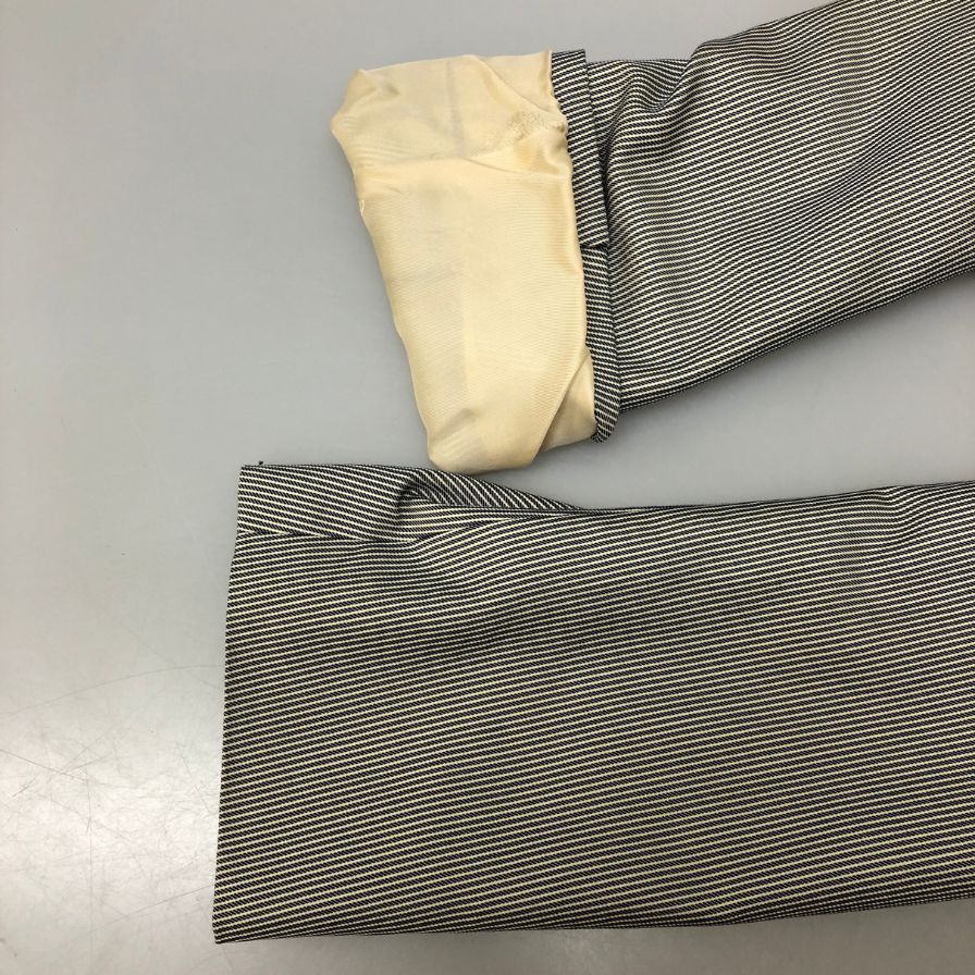 美品◆コルネリアーニ 3つボタン ジャケット ストライプ柄 シルク混 メンズ サイズ50 グレー系 CORNELIANI 【AFB46】
