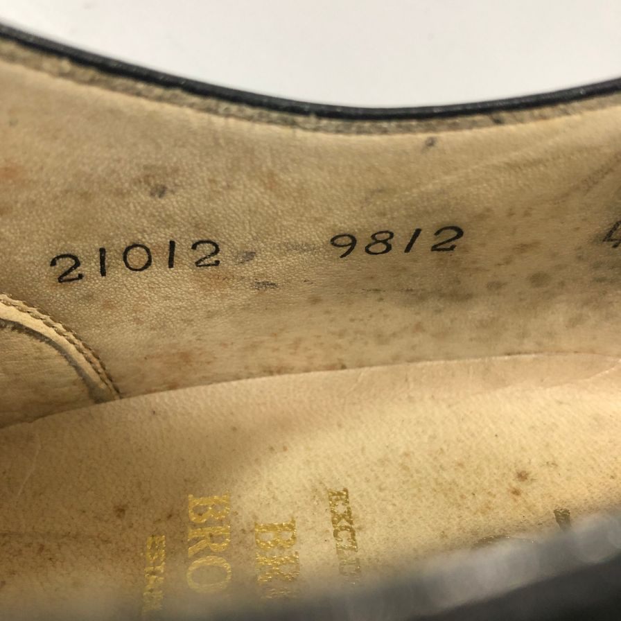 ブルックスブラザーズ レザーシューズ 内羽 パンチドキャップトウ ストレートチップ ブラック メンズ サイズ24.5 Brooks Brothers 約24.5cm【AFC33】