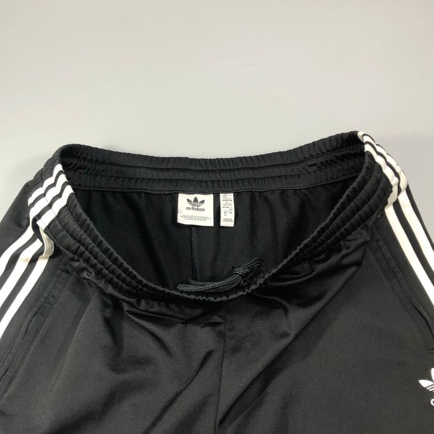 アディダス トラックパンツ アディカラー クラシックス ファイヤーバード ブラック メンズ サイズXL IJ7055 ADIDAS 【AFB33】