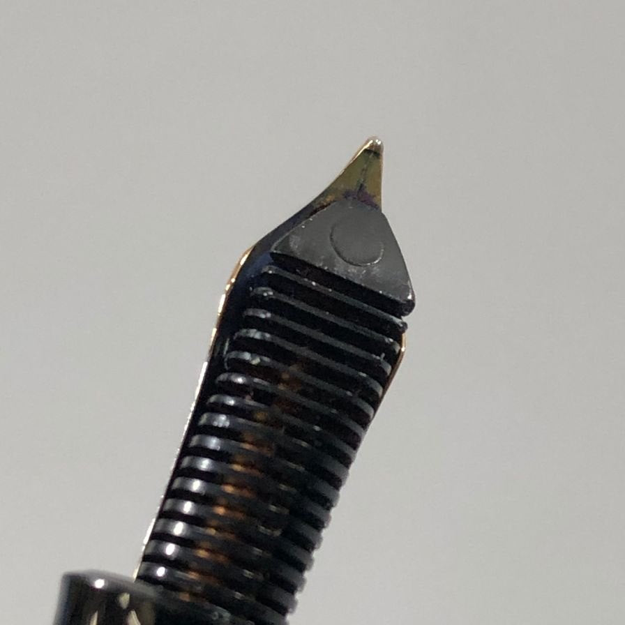 ペリカン トレド 万年筆 ペン先18C-750 BB 本体彫刻SV925 PELIKAN【AFI2】