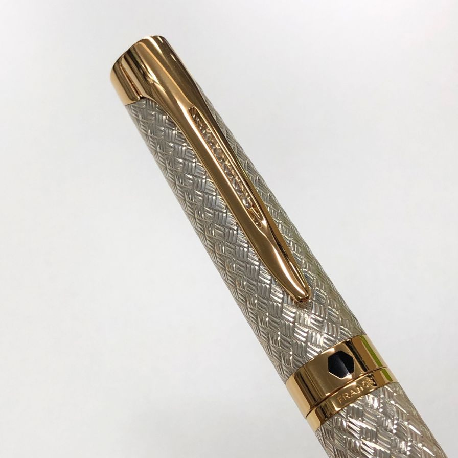 ウォーターマン 万年筆 シルバー×ゴールド ペン先18K750 F字 WATERMAN【AFI18-2】