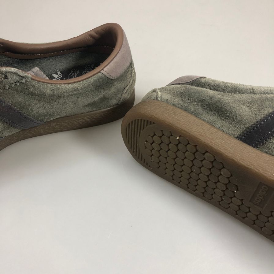 アディダス ローカットスニーカー タバコ for ジャーナルスタンダード スエード グレー メンズ サイズ26cm HQ9177 ADIDAS TOBACCO FOR JOURNAL STANDARD 約26.0cm【AFC1】