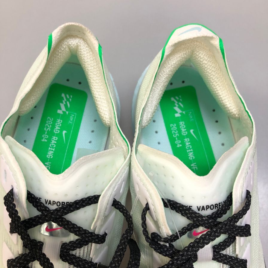 ナイキ ランニングシューズ ヴェイパーフライ ネクスト 4 レディース ホワイト サイズ22.5cm Nike Vapor Fly next% 4【AFC41】【中古】