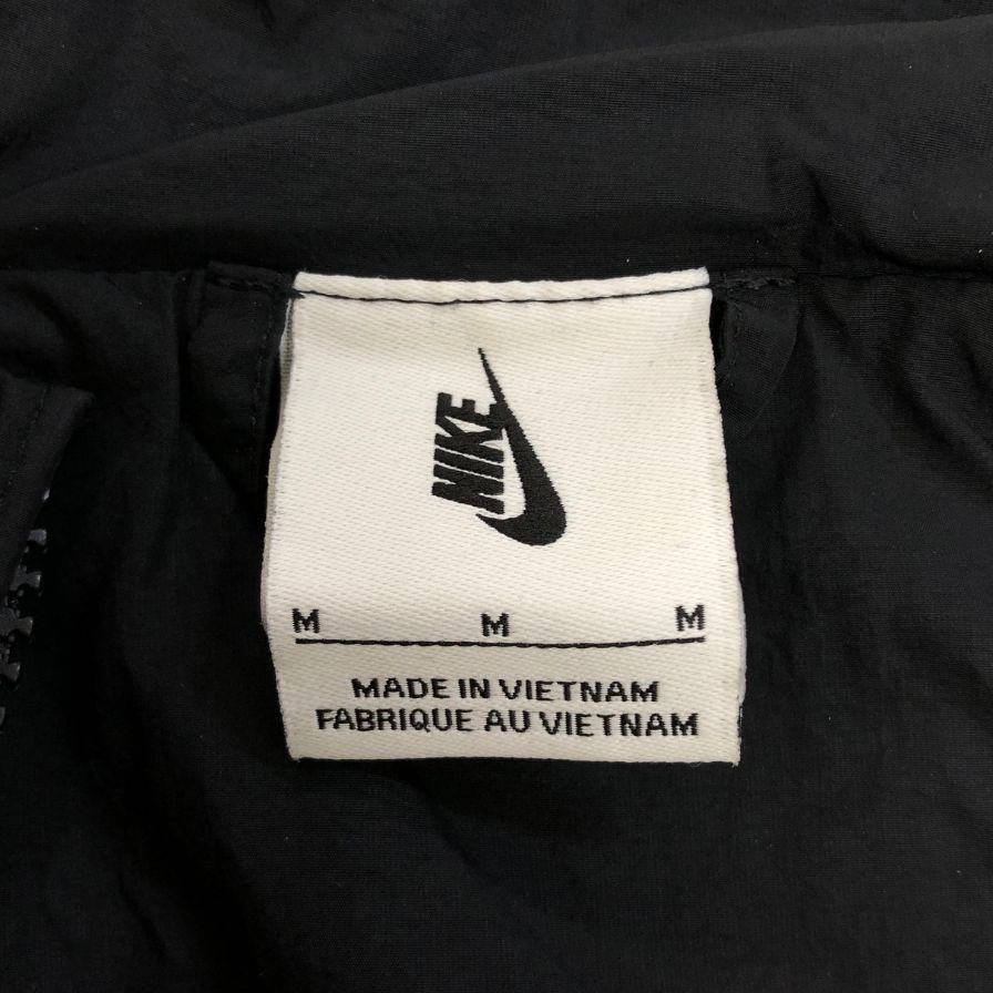 美品◆ナイキ 24SS ソロ スウッシュ ウーブン トラックジャケット ブラック メンズ サイズM NIKE 【AFA9】