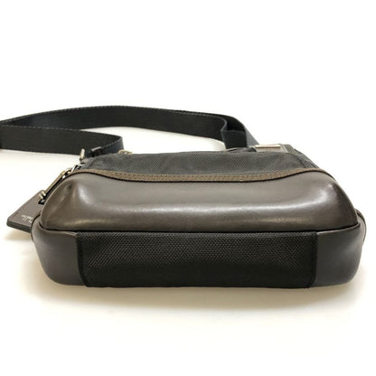 トゥミ ミニショルダーバッグ マグネット式フラップ メンズ ダークブラウン TUMI【AFE6】