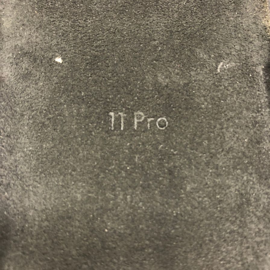 ルイヴィトン M69094 モノグラム バンパー iPhone 11pro対応 アイフォンケース ユニセックス LOUIS VUITTON【AFI14】【中古】