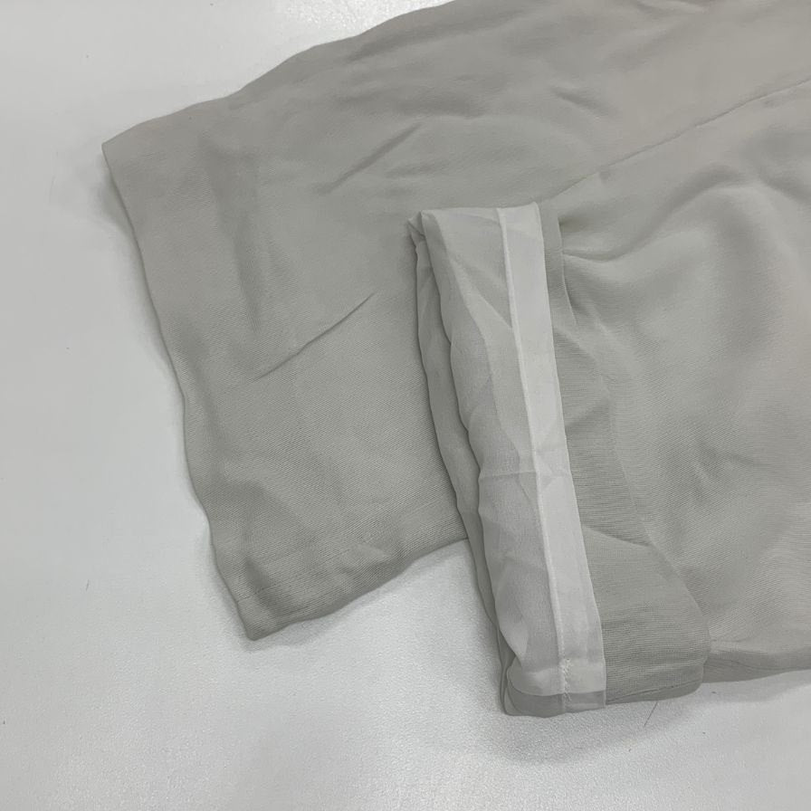 ジョルジオアルマーニ タックパンツ ホワイト レディース サイズ36 GIORGIO ARMANI 【AFB36】