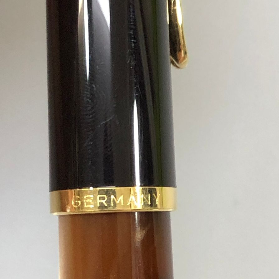 ペリカン 万年筆 クラシック M200 24金ゴールドプレート マーブルブラウン ブラック PELIKAN【AFI8】