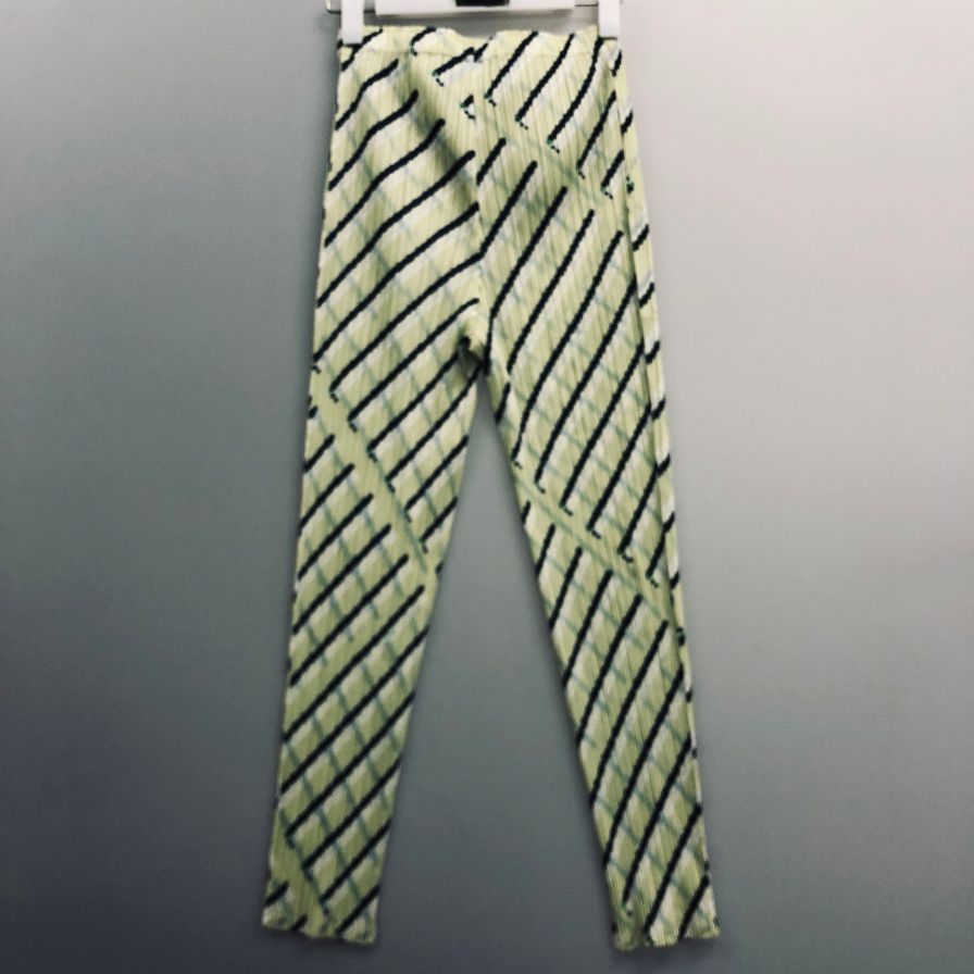 プリーツプリーズ イッセイミヤケ 総柄 パンツ PP91-JF675 グリーン サイズ3 PLEATS PLEASE 【AFB11】