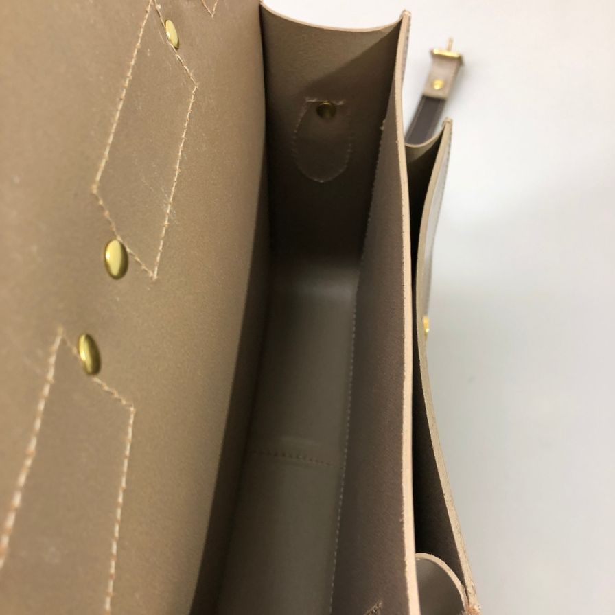 グレンロイヤル ショルダーバッグ サッチェル 9インチ ブライドルレザー トープ GLENROYAL SATCHEL BAG 9INCH【AFE8】
