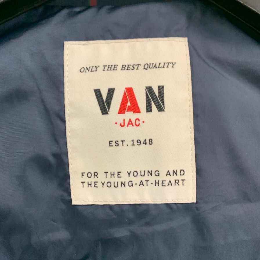 美品◆ヴァンヂャケット ダウンジャケット ストライプ アイビーリーグ ワッペン ネイビー ストライプ メンズ サイズL VAN JAC 【AFB26】
