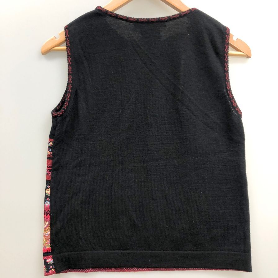 美品◆クリスチャンディオール ノースリーブトップス ブティック ジョンガリアーノ期  刺繍  レディース ブラック サイズ2  Christian Dior 【AFB11】