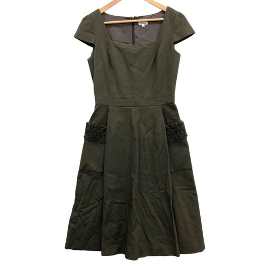 美品◆フォクシー ブティック 膝下ワンピース ダークオリーブ 40サイズ FOXEY BOUTIQUE 【AFB42】