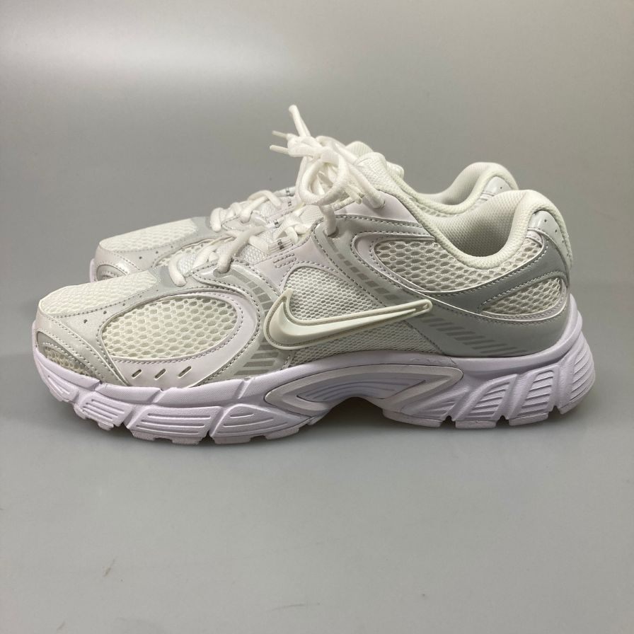 ナイキ HJ5228-101 V5 RNR スニーカー ホワイト US10/28㎝ NIKE 約28.0cm【AFD5】