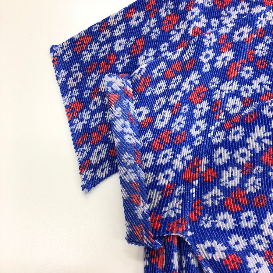 美品◆プリーツプリーズ イッセイミヤケ 半袖シャツ Vネック 総柄 レディース サイズ3 PP22-FO872 PLEATS PLEASE ISSEY MIYAKE 【AFB36】