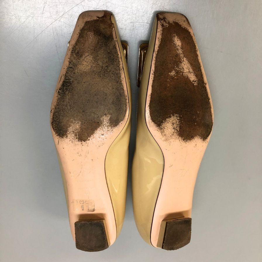 ロジェヴィヴィエ パンプス フラットシューズ スクエアバックル パテントレザー ベージュ系 レディース サイズ40 Roger Vivier 約26.0cm【AFD4】