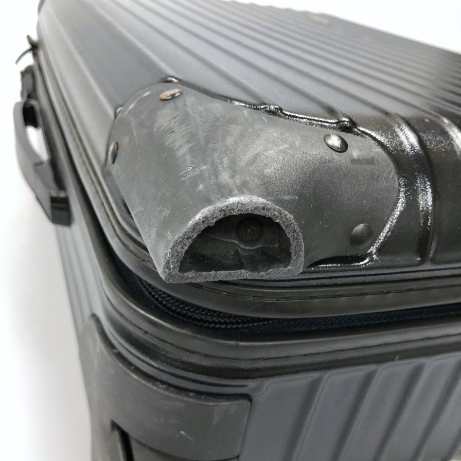 リモワ キャリーケース サルサ デラックス マルチホイール 2輪 850.52 35L ブラック RIMOWA SALSA DELUXE【AFE13】