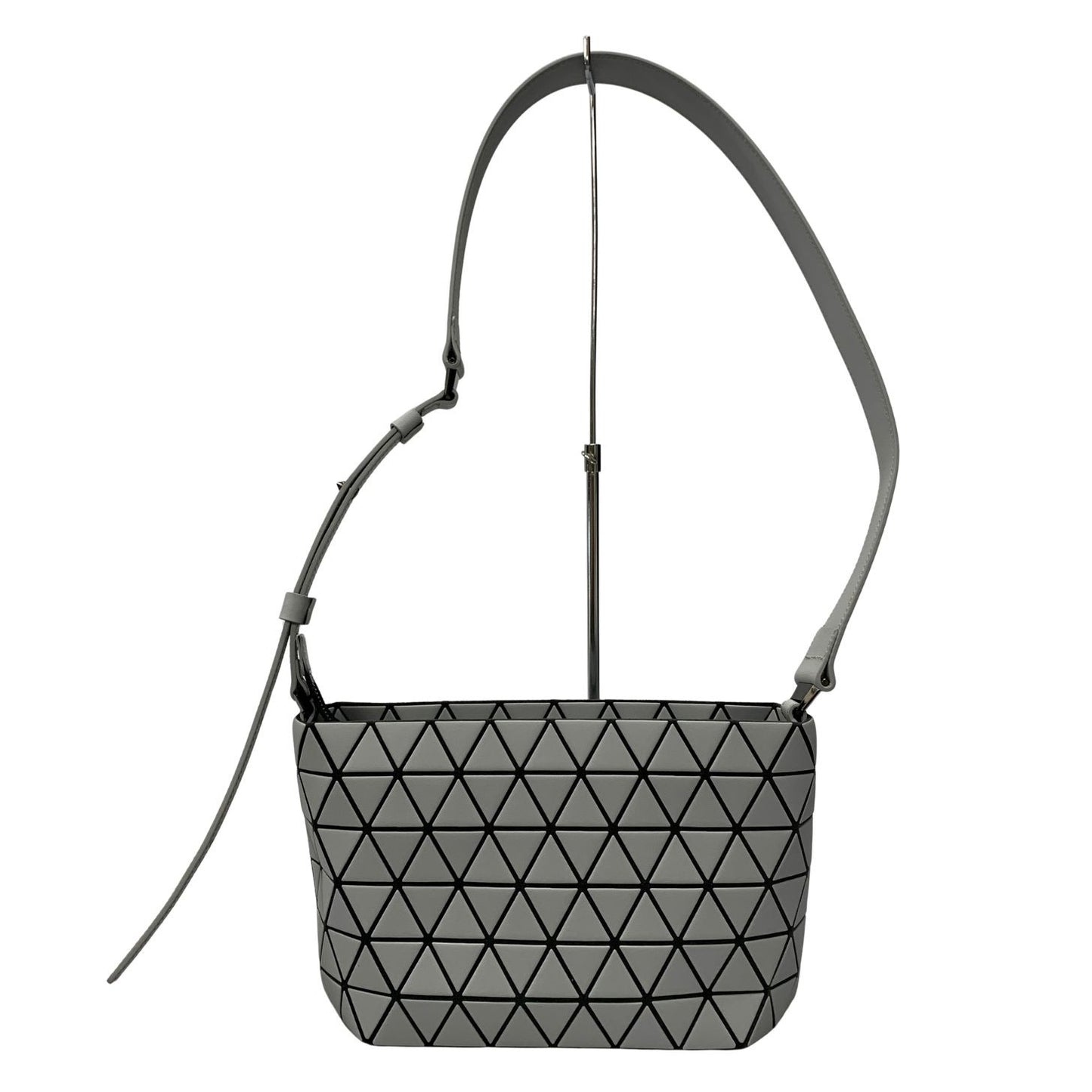 バオバオ イッセイミヤケ ハンドバッグ クリスタルマット BB53 AG314 ペールグレー レディース BAOBAO ISSEI MIYAKE【AFE12】