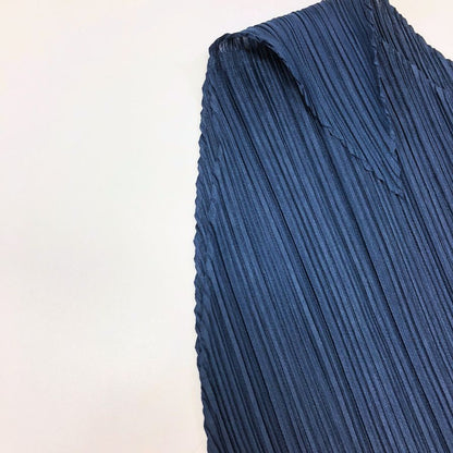 美品◆プリーツプリーズ トップス  フレア PP51JK461 ポリエステル  ネイビー  PLEATS PLEASE 【AFB29】