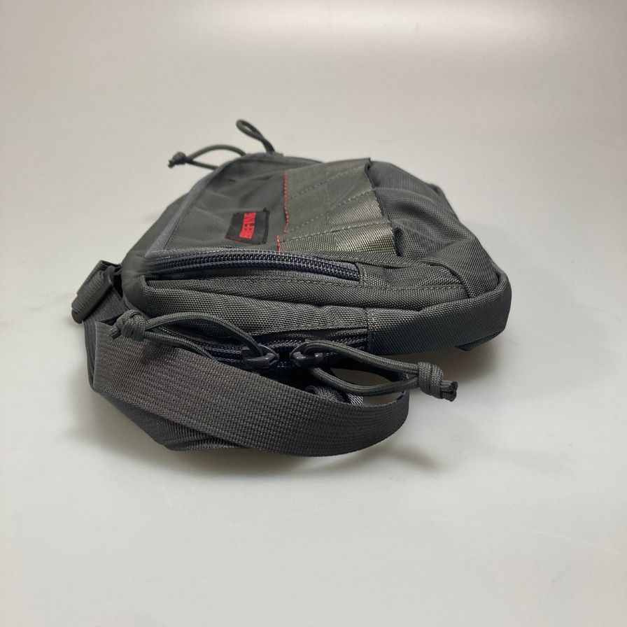 ブリーフィング ショルダーバッグ BS BOX SHOULDER S AG グレー系 メンズ BRIEFING【AFE3】